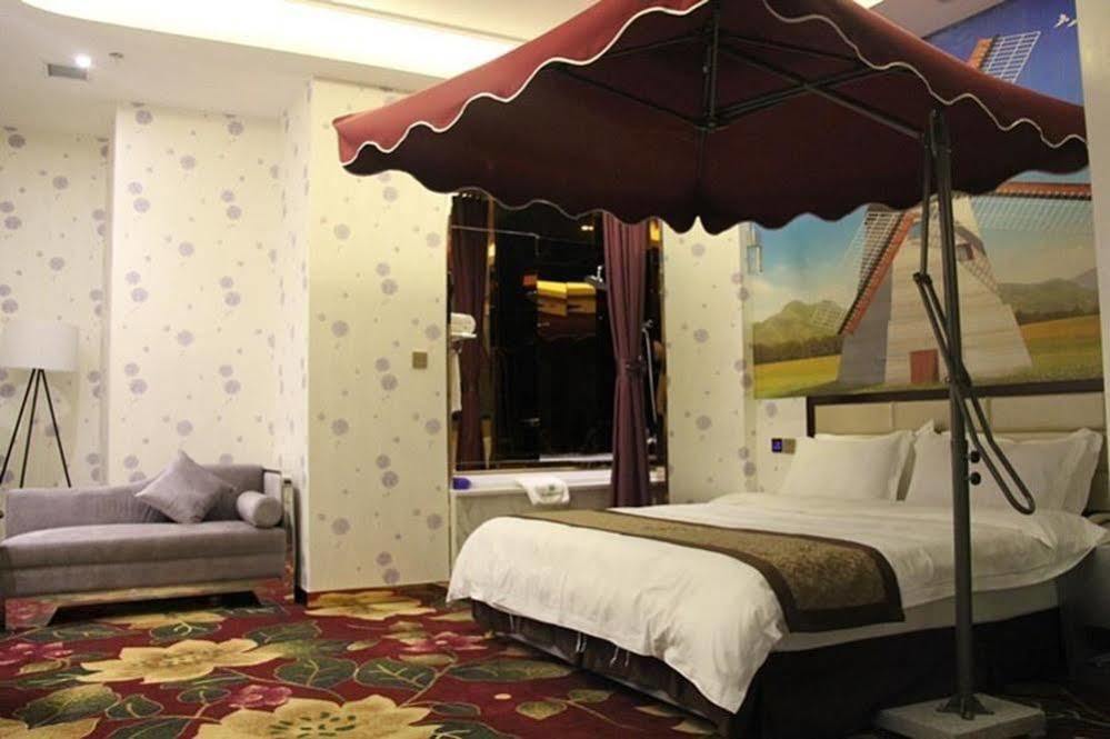 Art Hotel Vienna- Luoyang Luoyang  Exterior photo